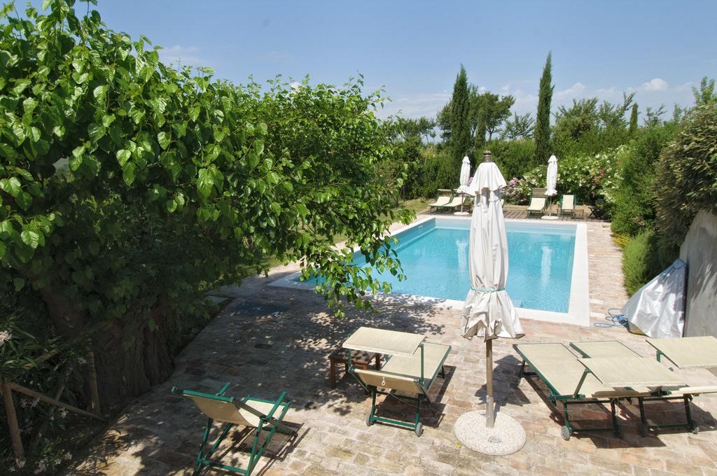 Vigna Sant' Amico Country House Morro dʼAlba Exteriör bild